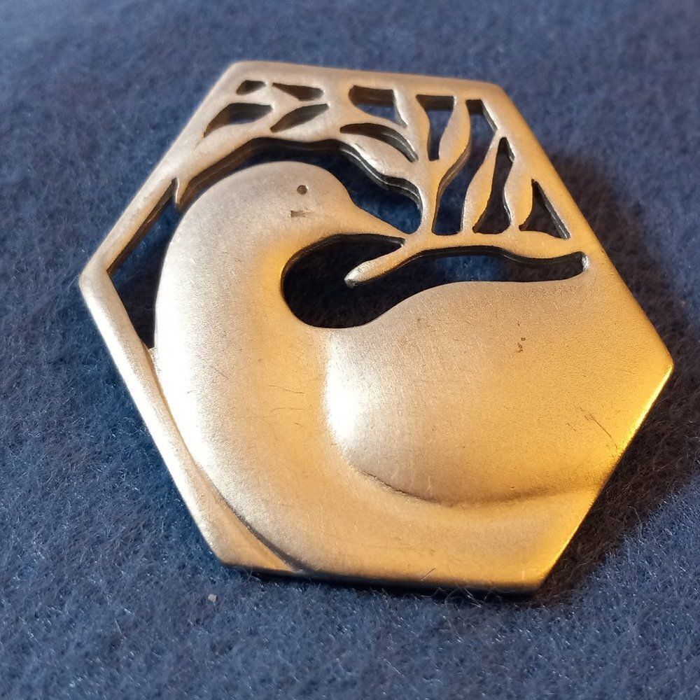 Dove with Olive Branch Signed 1991 Kenneth Kanto?Countrycore Cottagecore
